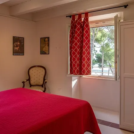 Miramare شقة نومانا